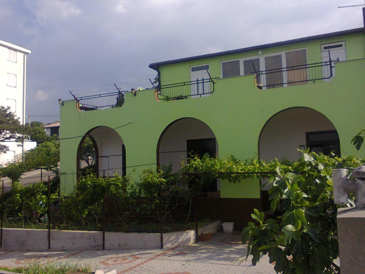 Apartmani Ana Novi V. - Studio Novi Vinodolski Buitenkant foto