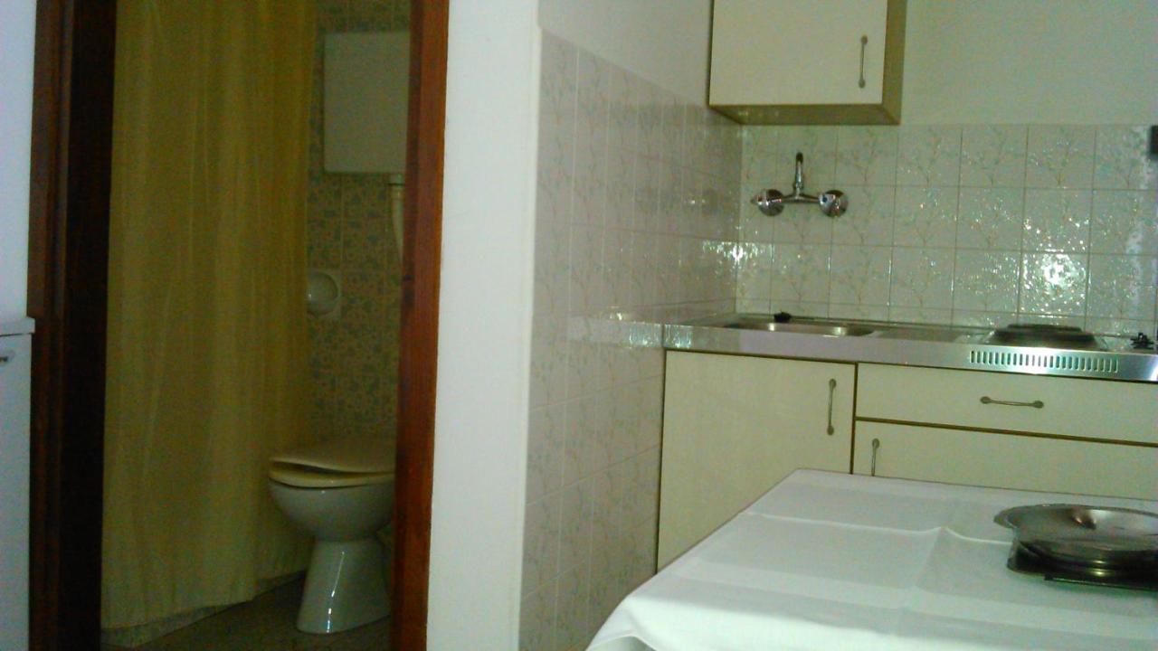 Apartmani Ana Novi V. - Studio Novi Vinodolski Buitenkant foto