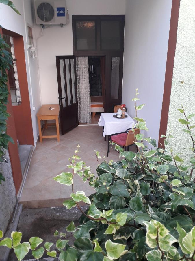 Apartmani Ana Novi V. - Studio Novi Vinodolski Buitenkant foto