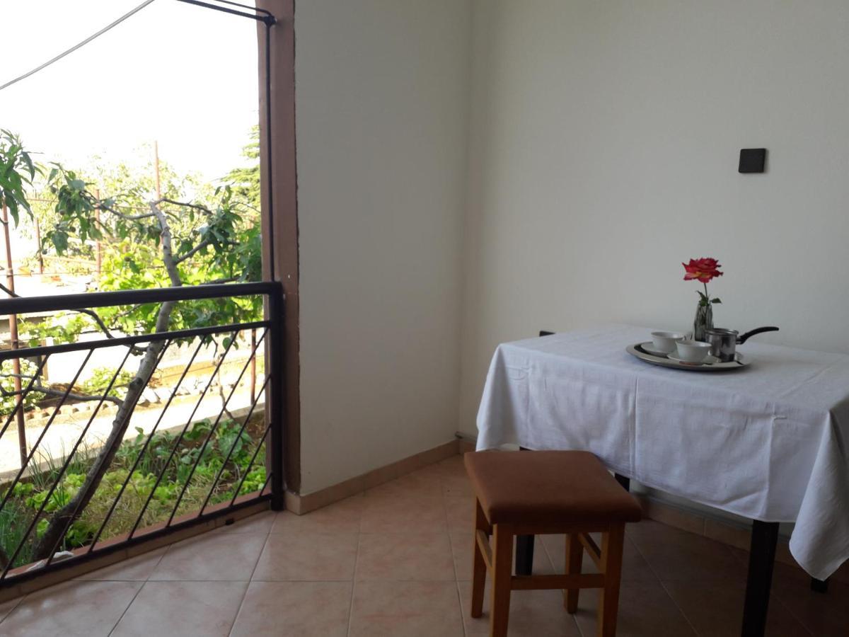 Apartmani Ana Novi V. - Studio Novi Vinodolski Buitenkant foto